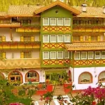 Alpino Al Cavalletto Hotel 3*