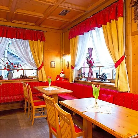 Szálloda Alpino Al Cavalletto 3*
